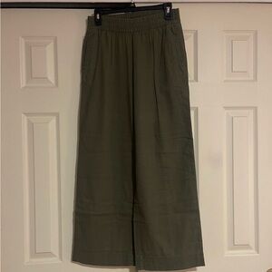 Old Navy Sage Green Wide-Leg Pants